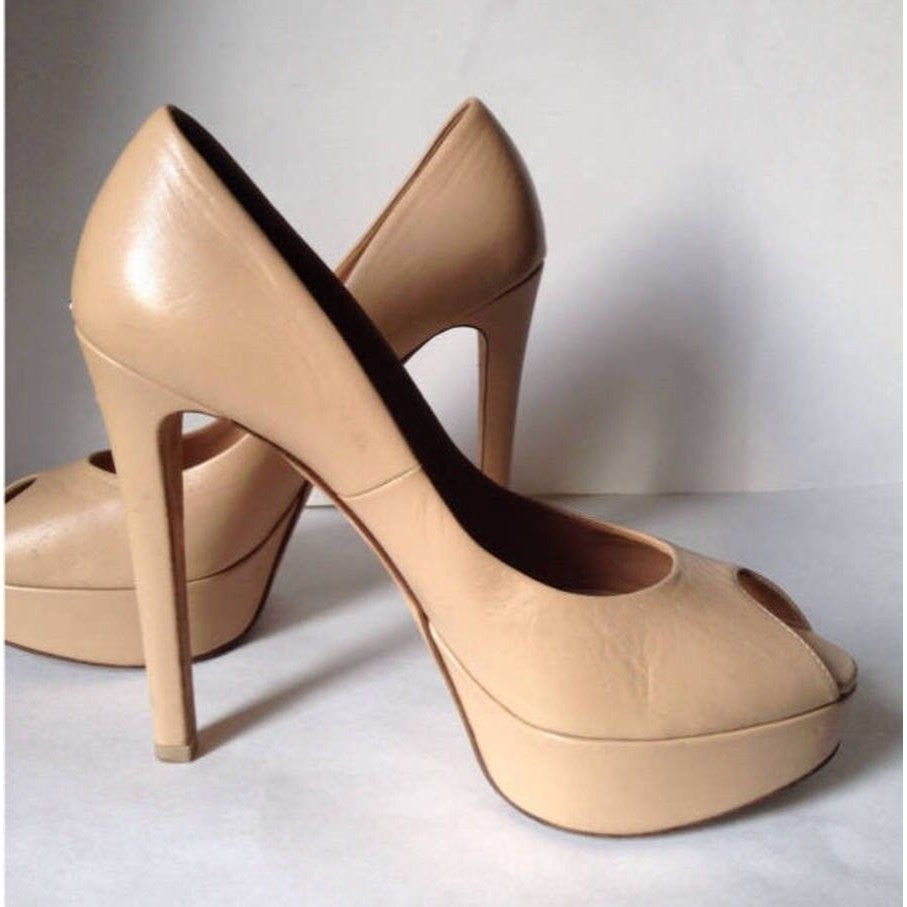 Christian Dior Miss Dior Leather Peep Toe Pumps (Size 39) - Msrp $710.00!